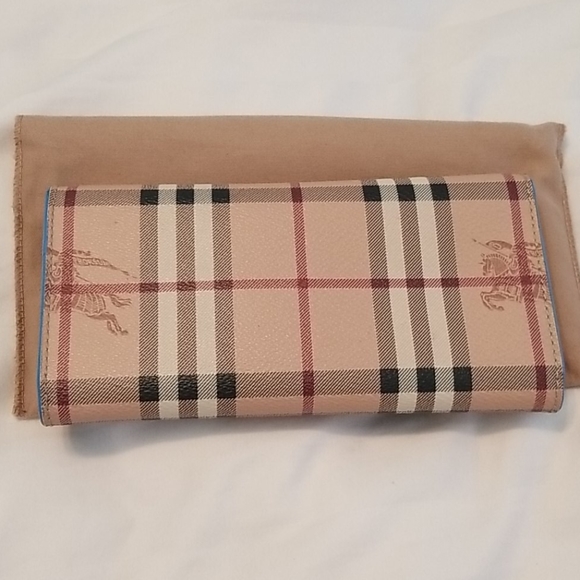 Burberry Haymarket/Vintage Continental Wallet - Picture 3 of 7